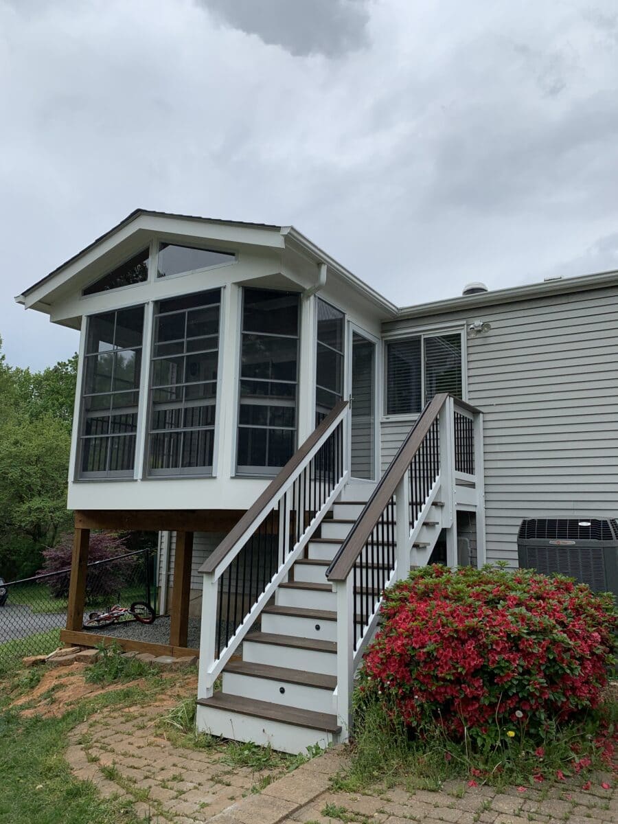 Screened-In Porch