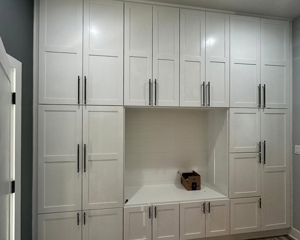 Basement Bathrooms & Custom Wet Bars