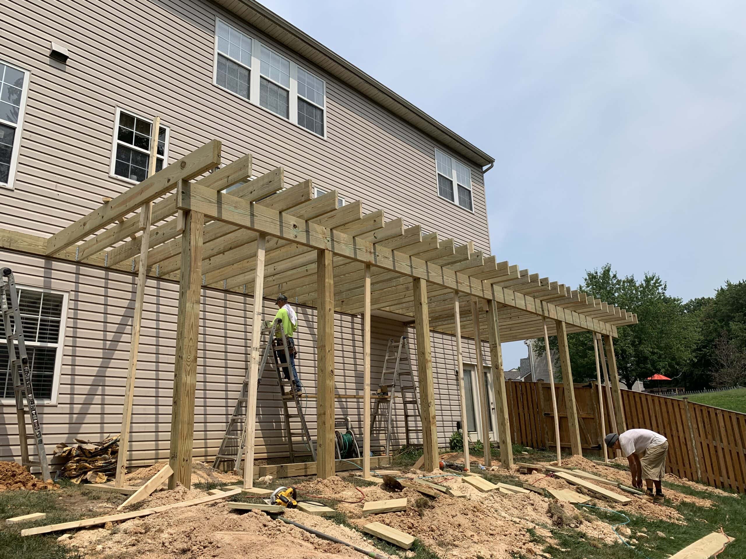 Deck Construction with Trex Foggy Wharf