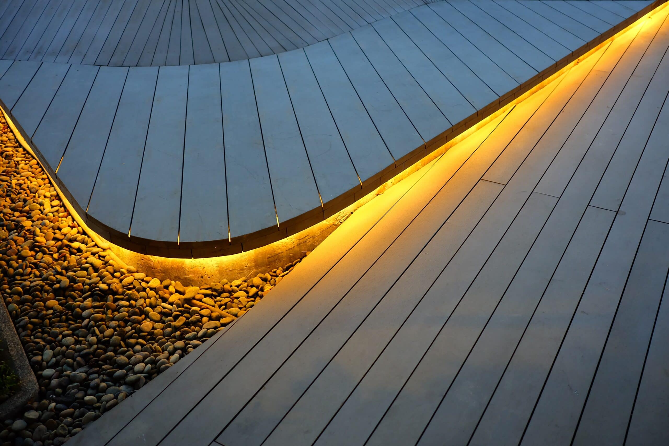 Curved Decks
